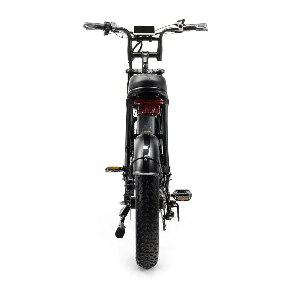 Fatbike Ouxi V8 2025 en noir, vue arrière avec feu arrière, garde-boue et large pneu arrière
