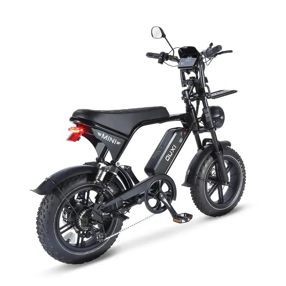 Ouxi V8 Ultra Mini Fatbike in Schwarz, schräge Rückansicht mit Rücklicht und Display