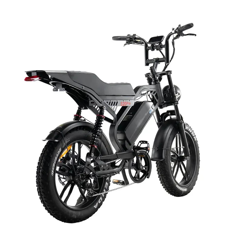 QMWheel S20 Pro Fatbike in Schwarz, schräge Rückansicht mit Rücklicht und doppelter Hinterradfederung