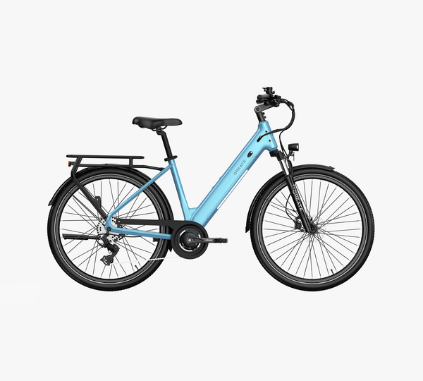 Rower elektryczny Qreate City Air w kolorze jasnoniebieskim, widok z boku
