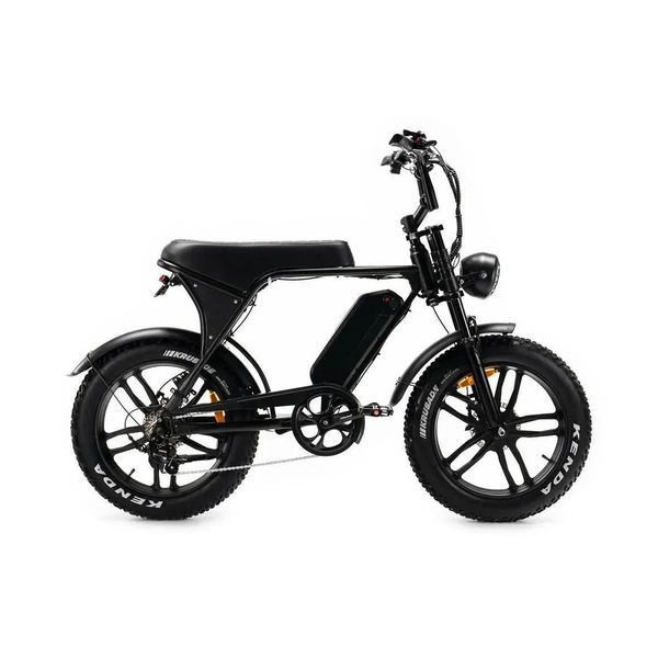 Fatbike Ouxi V8 2025 w kolorze czarnym, widok z prawej strony z długim siodełkiem, akumulatorem w ramie i szerokimi oponami Kenda